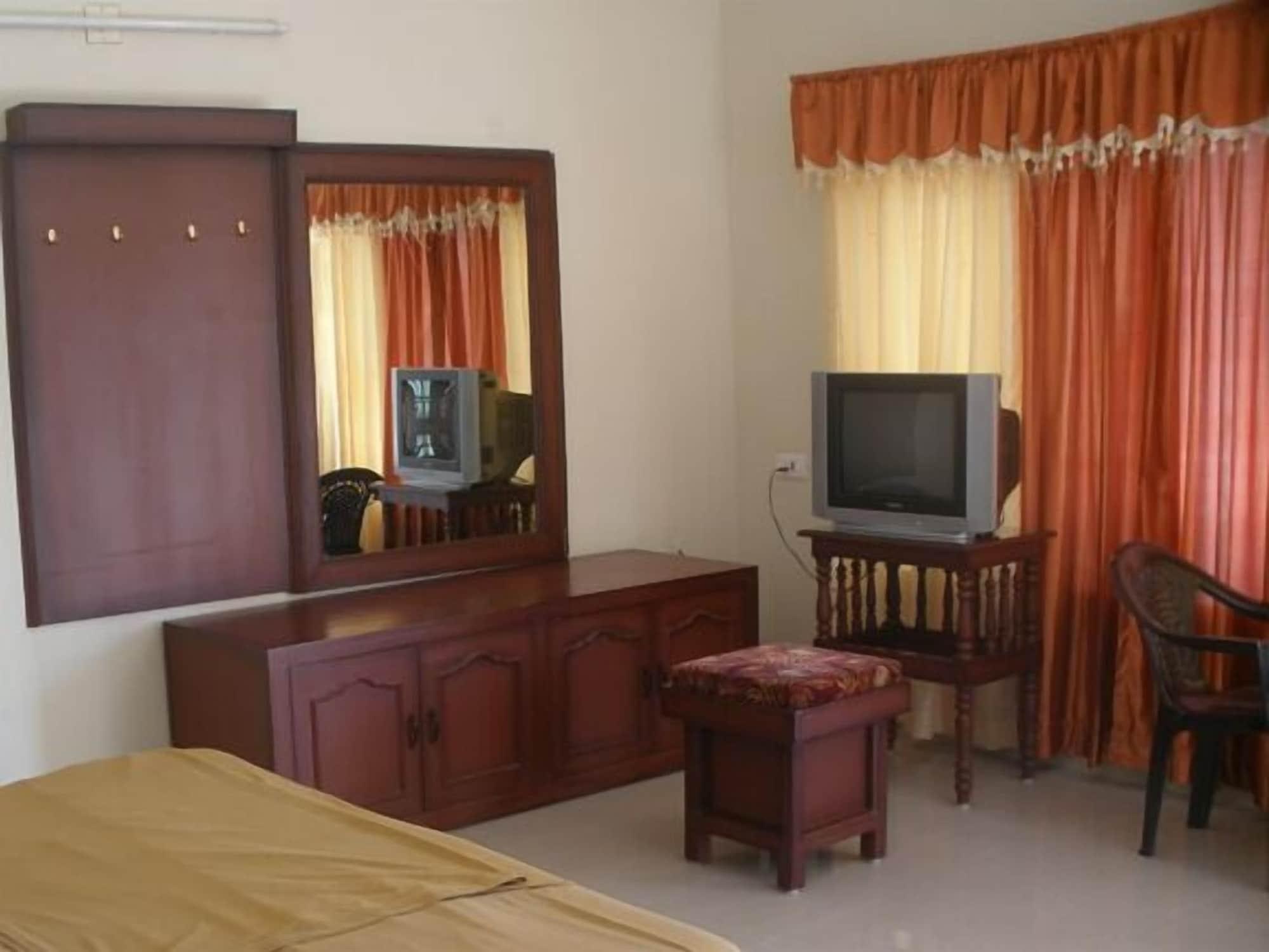 Jungle Palace Homestay Thekkady Luaran gambar