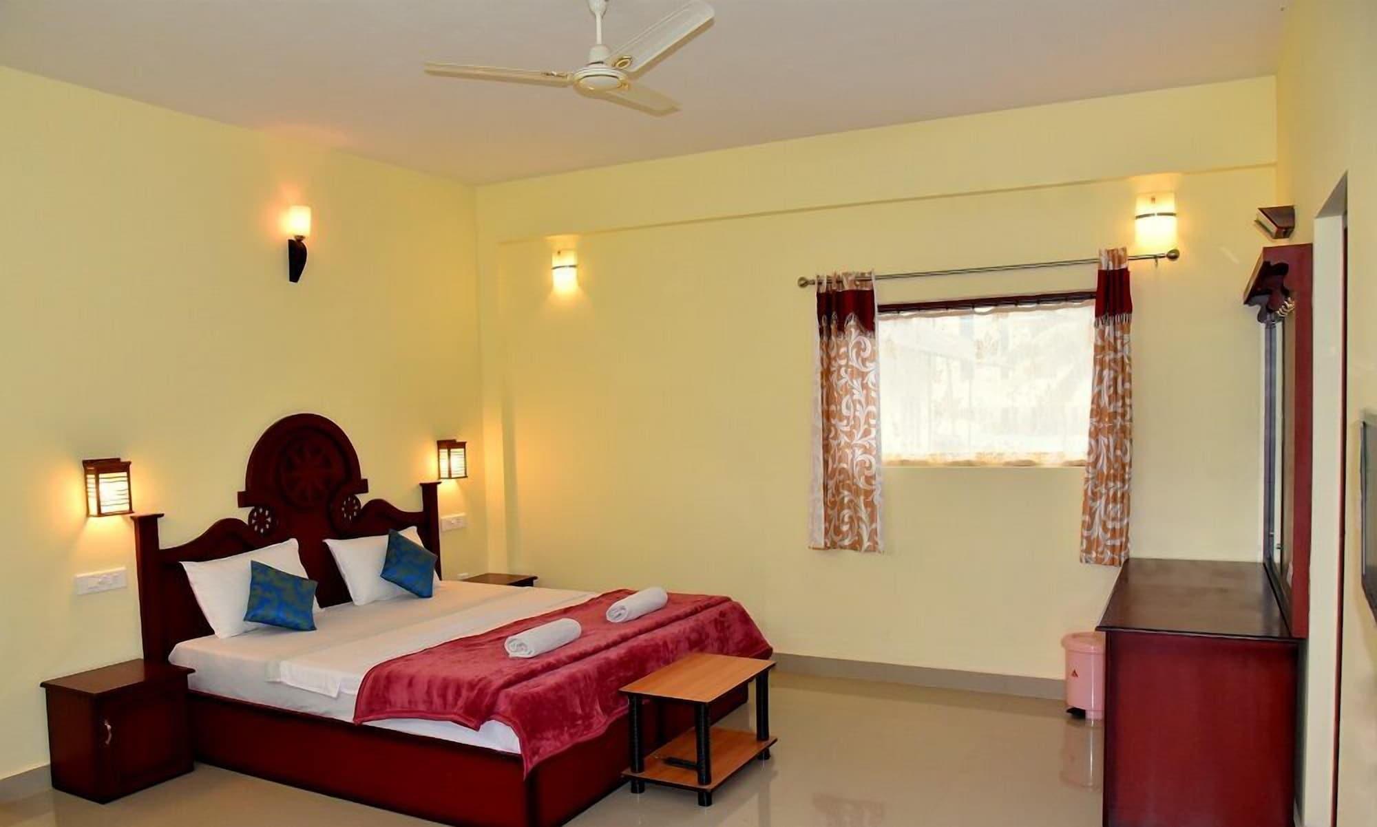 Jungle Palace Homestay Thekkady Luaran gambar