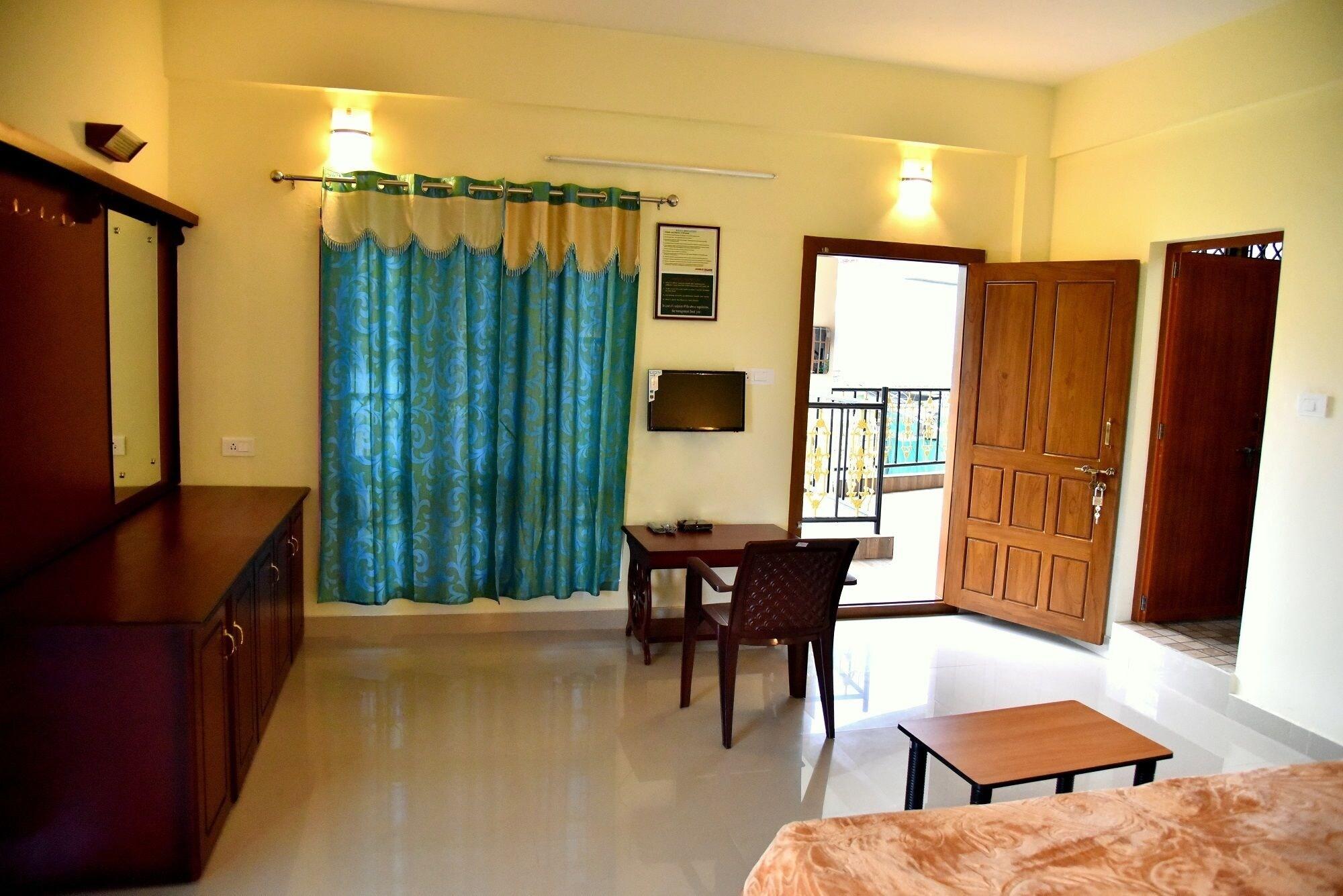 Jungle Palace Homestay Thekkady Luaran gambar